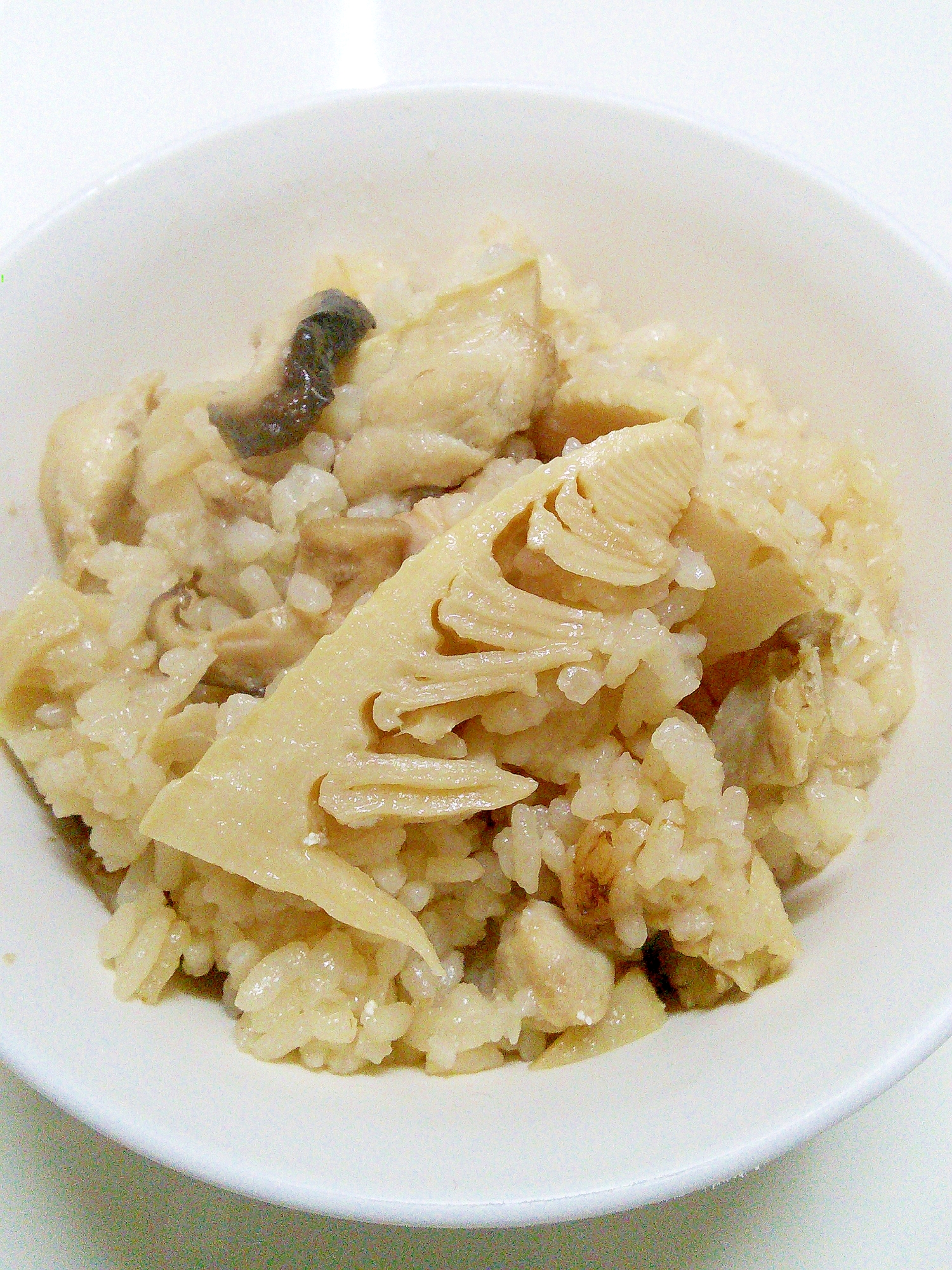 鶏肉と筍と椎茸の炊き込みご飯