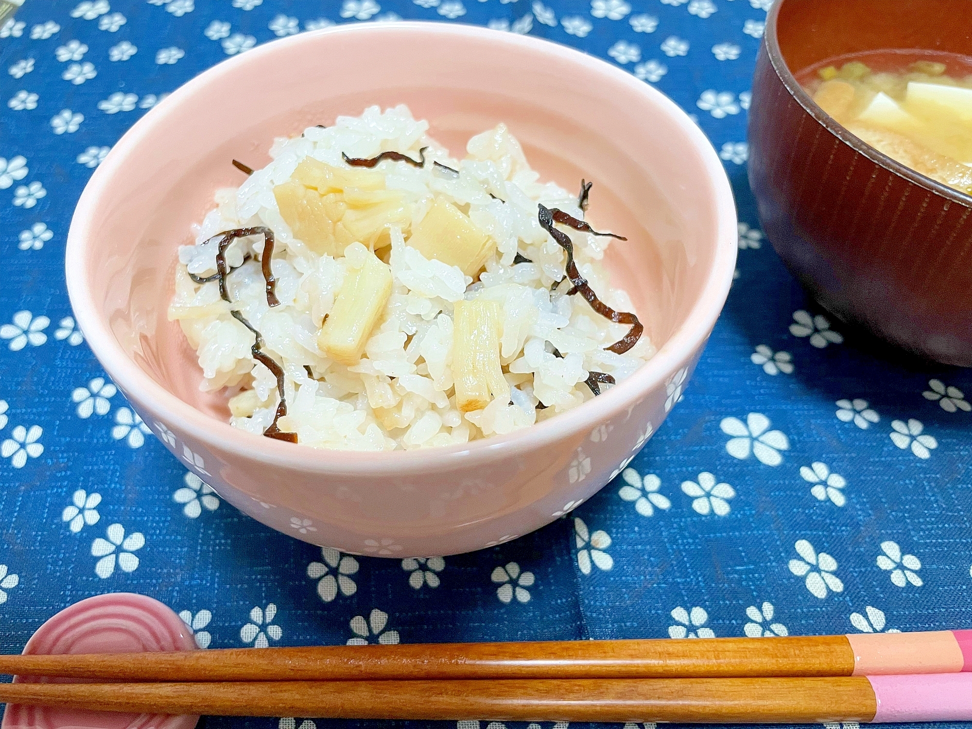 帆立と塩昆布のだし炊きごはん