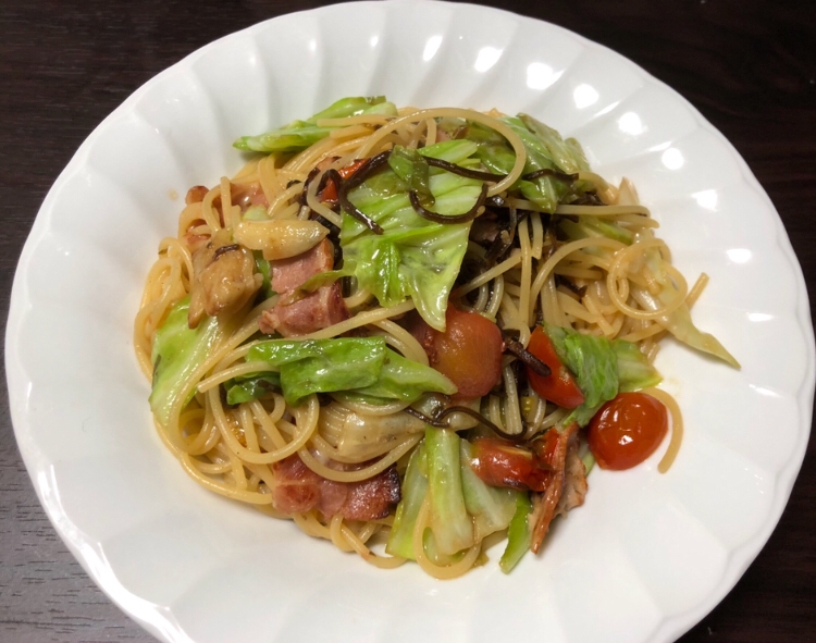 お手軽！塩昆布とキャベツのスパゲティ