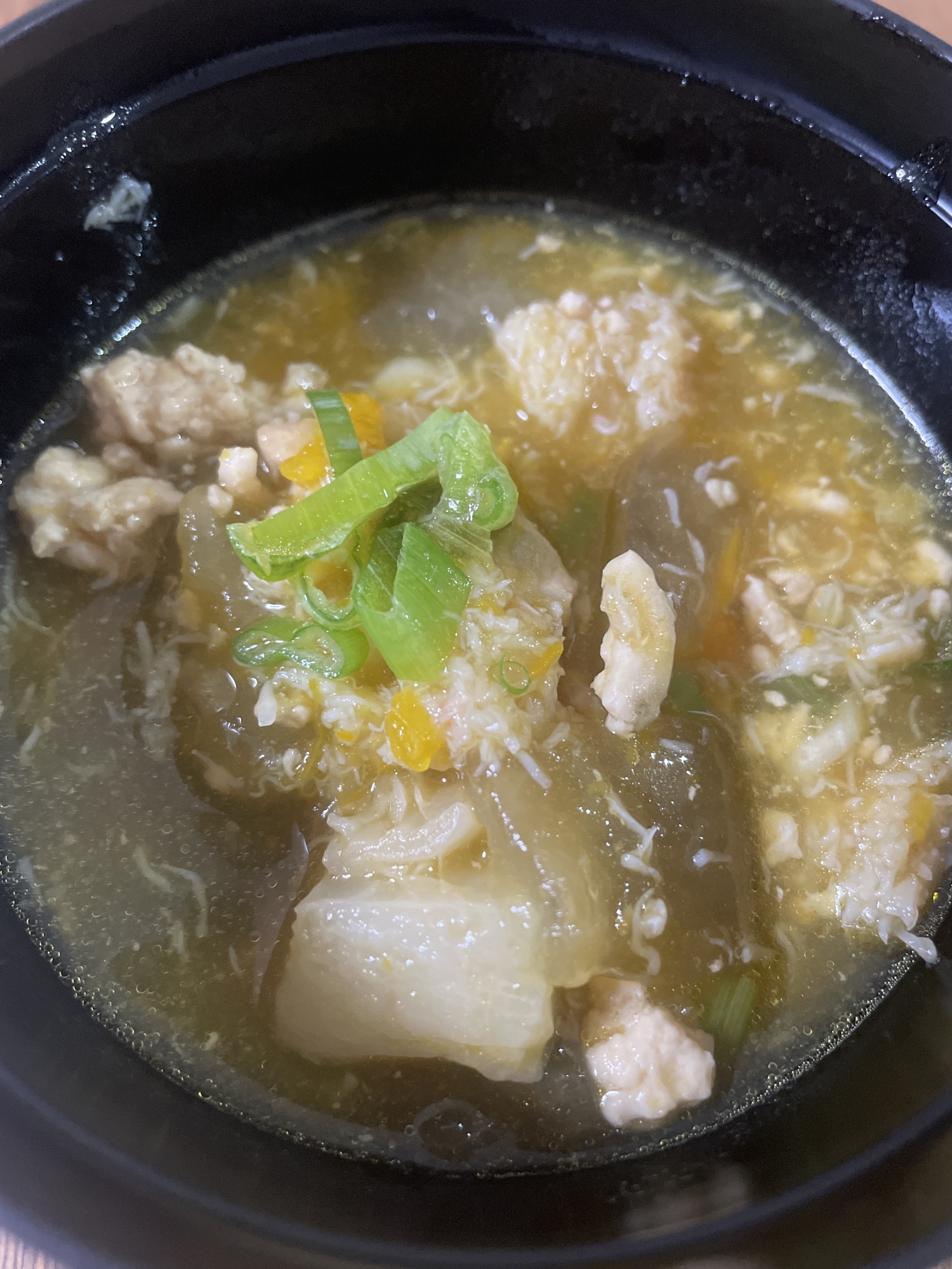 カニ缶と鶏ひき肉と冬瓜のとろとろ煮