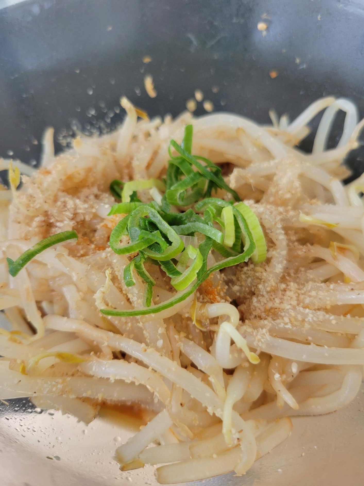 ☆彡５分でできるピリ辛もやし