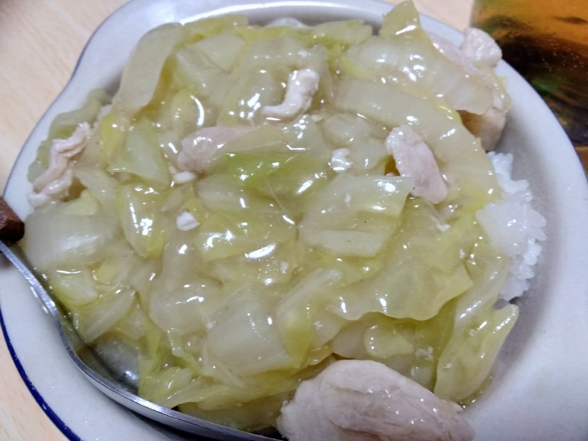 中華風の白菜ささみ丼