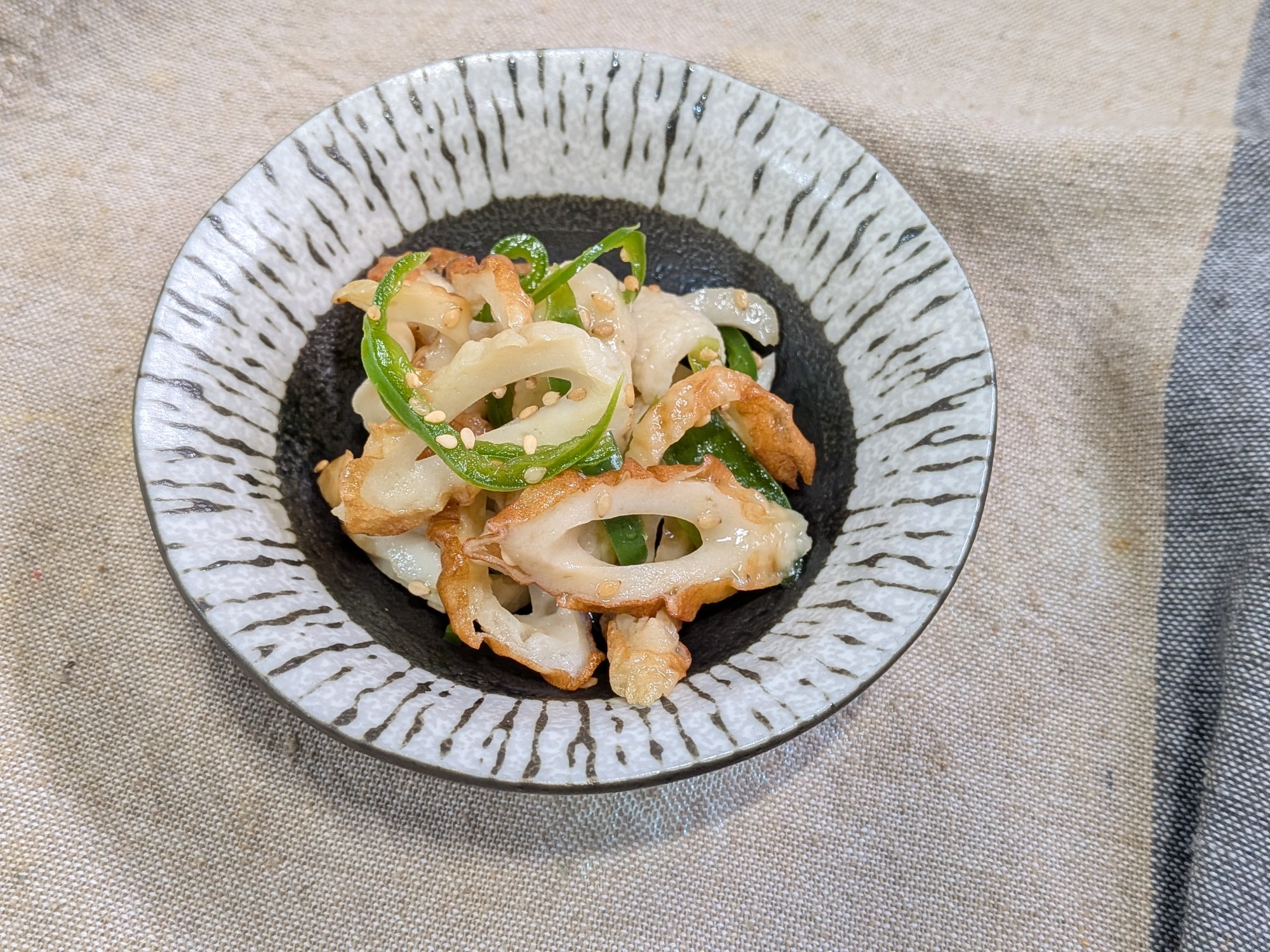 レンジUP⤴ちくわとピーマンの麺つゆ和え