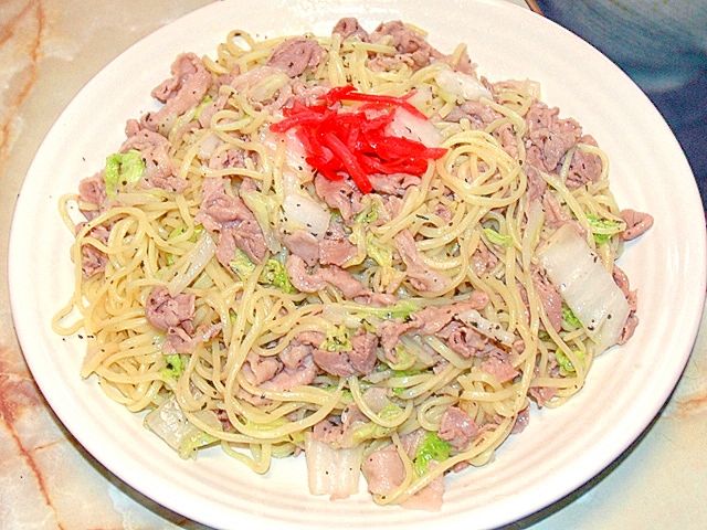 カップラーメンの味を再現？塩バジル焼きそば♪