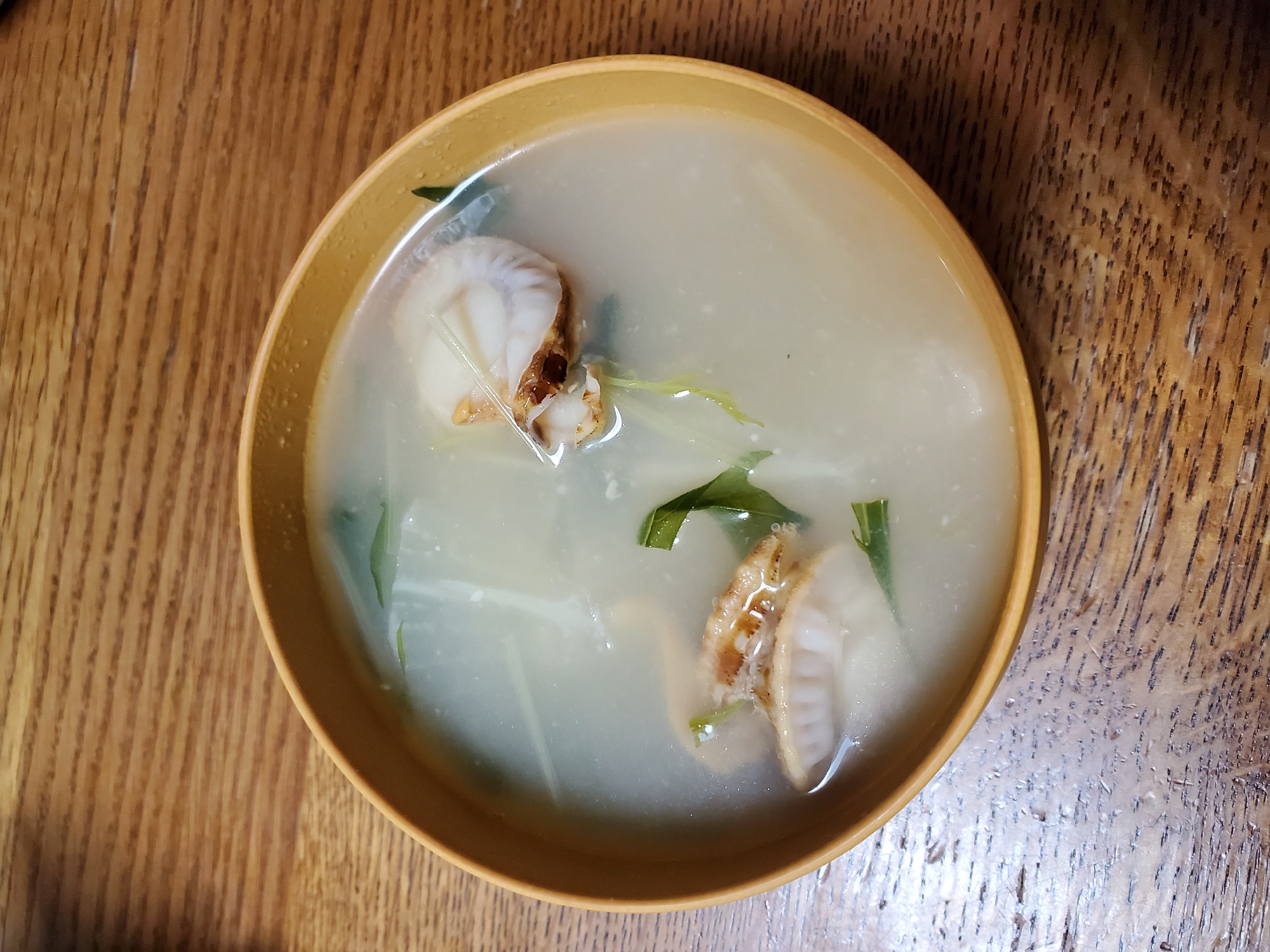 大根と水菜とホタテのお味噌汁