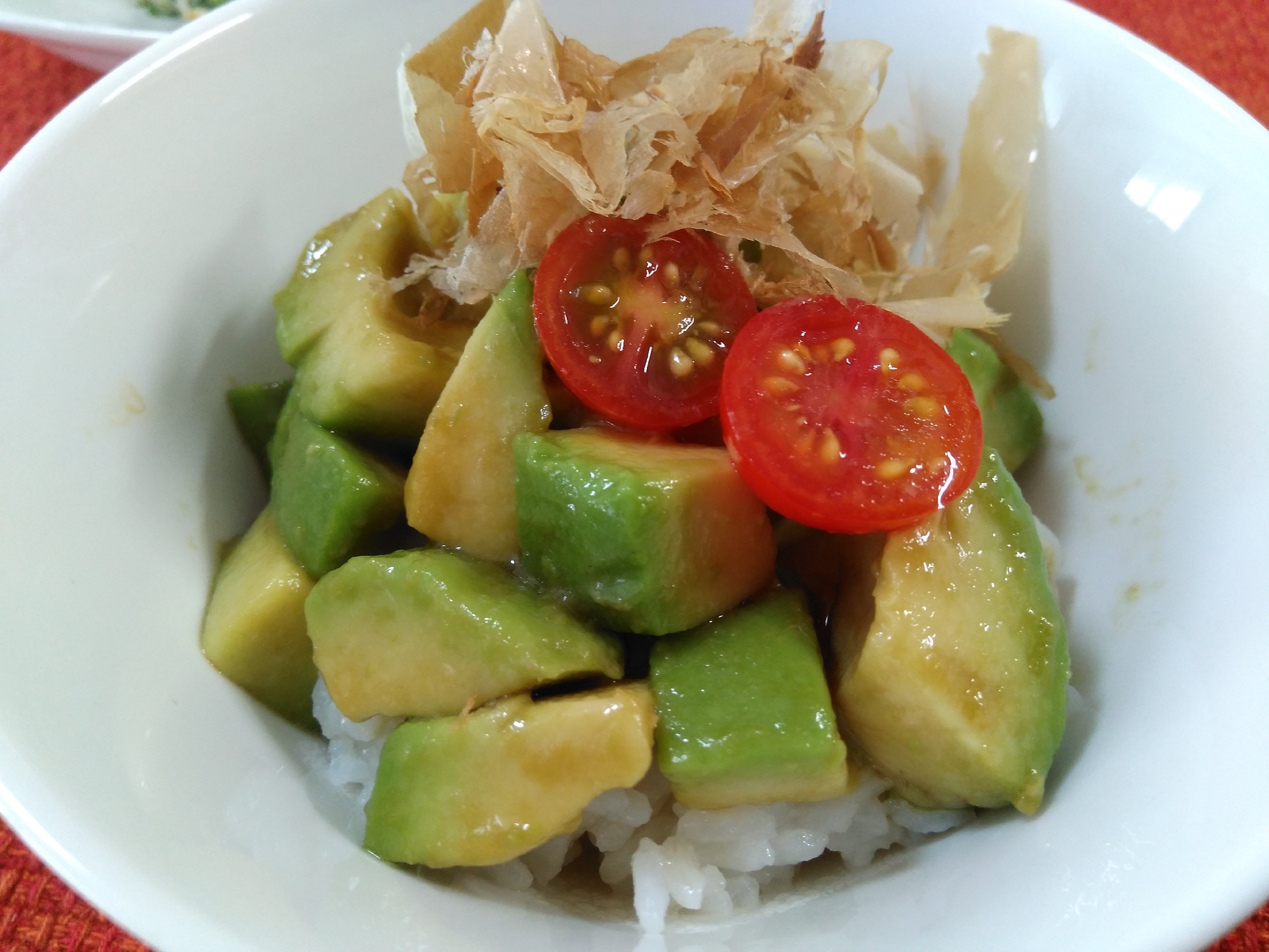 アボカド丼