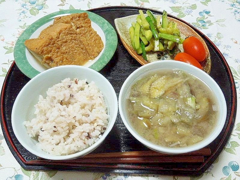 蒸し茄子ドドンと１本分！の茄子だけおみそ汁