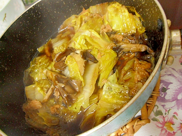 ツナと舞茸と白菜の煮物