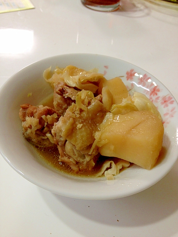 圧力鍋で鶏もも肉とキャベツの煮物