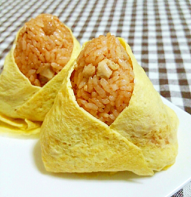 オムライスおにぎり レシピ 作り方 By あ ち0024 楽天レシピ オムライスおにぎり レシピ 作り方 By あ ち0024 楽天レシピ