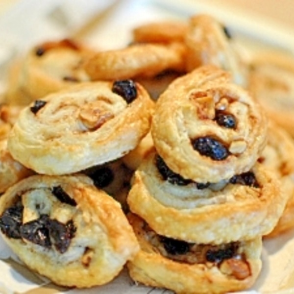 冷凍パイシート De レーズンとクルミの一口パイ レシピ 作り方 By Asami0418 楽天レシピ