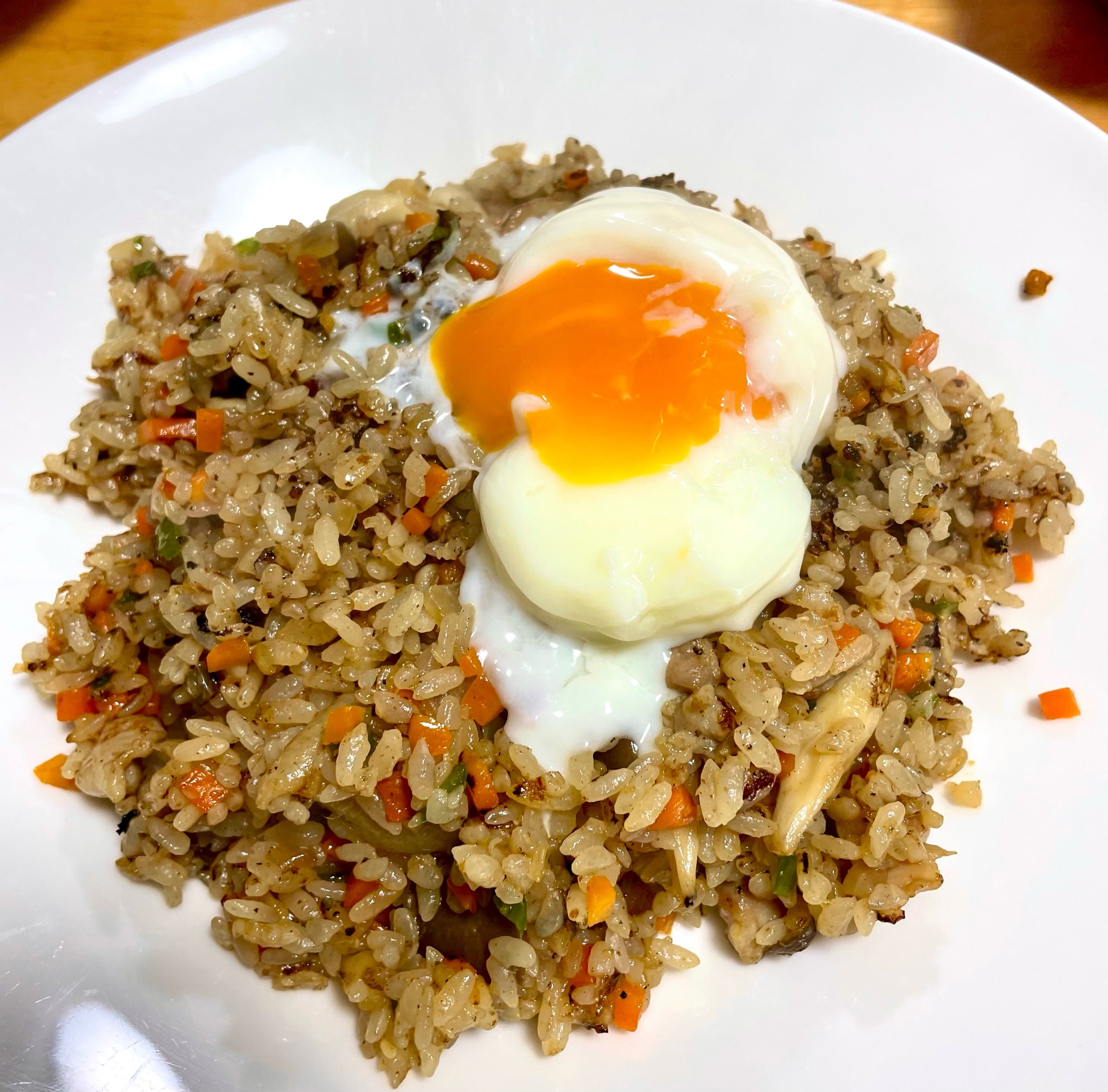 ピリ辛神楽南蛮味噌炒飯
