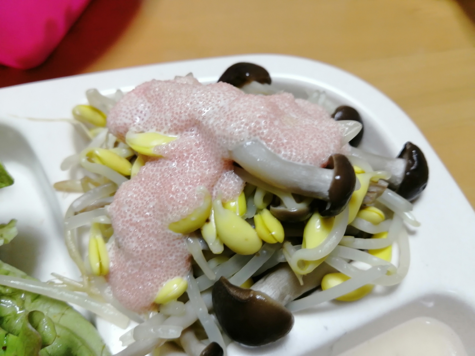 しめじと大豆もやしのたらこマヨ