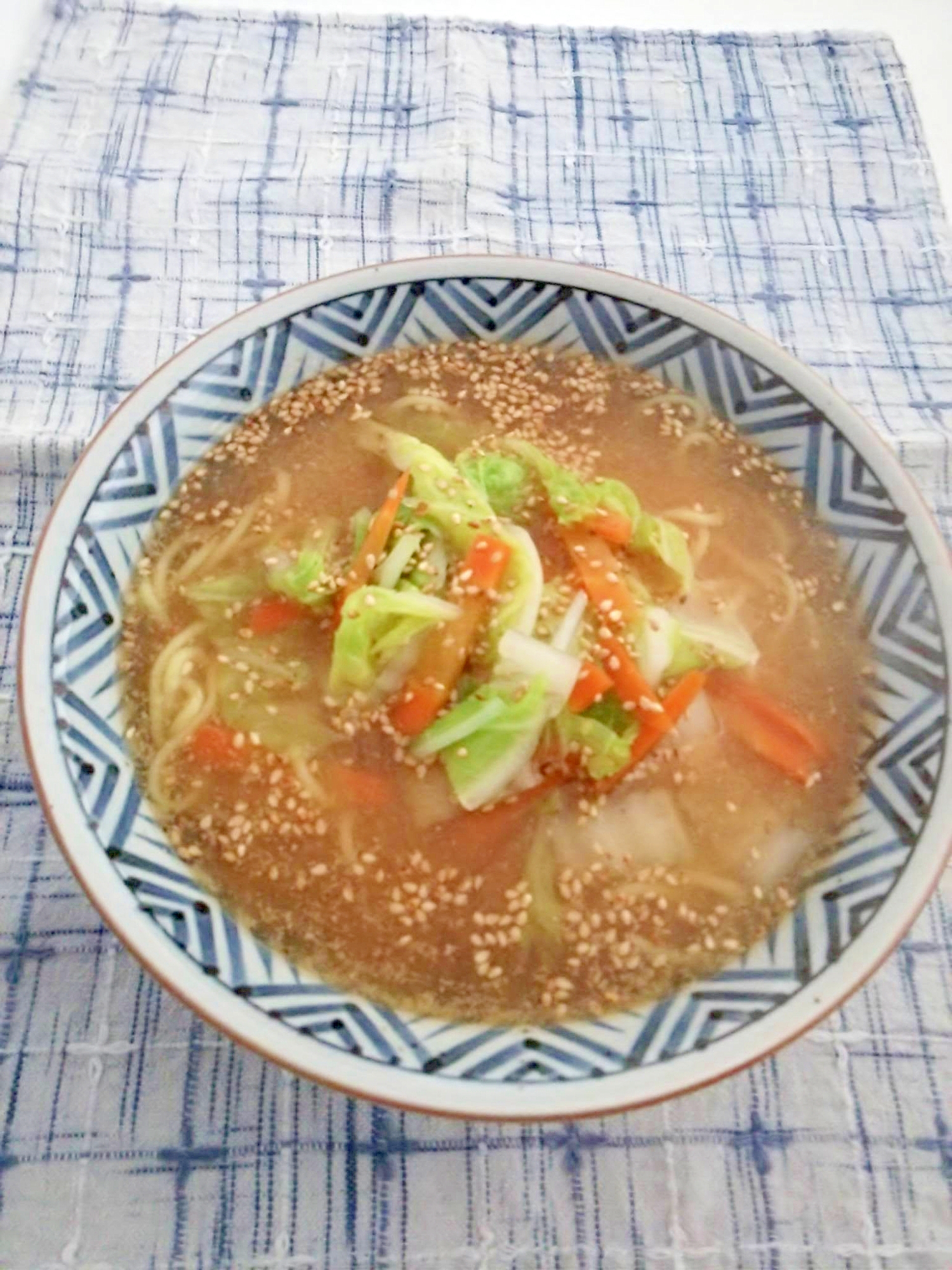 ☆野菜胡麻味噌こんにゃくラーメン☆