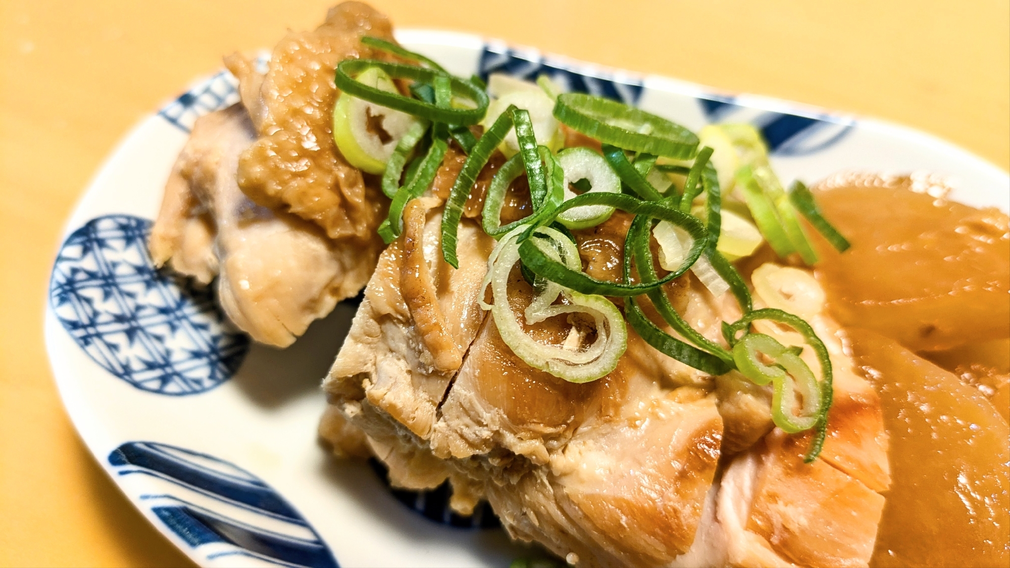 簡単☆めんつゆで鶏胸肉チャーシュー