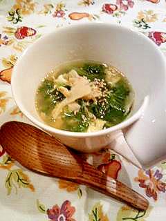 ほうれん草と白舞茸の中華スープ◎