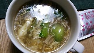 エノキと青梗菜の卵スープ
