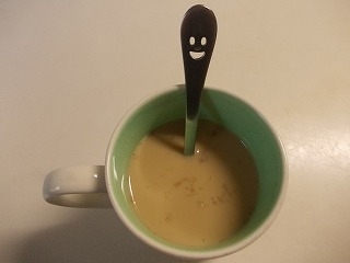 手軽に体を温める生姜豆乳紅茶
