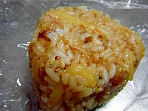 夜食やお弁当ごはんに おかかチーズの混ぜおにぎり レシピ 作り方 By すぴかか 楽天レシピ 夜食やお弁当ごはんに おかかチーズの混ぜおにぎり レシピ 作り方 By すぴかか 楽天レシピ