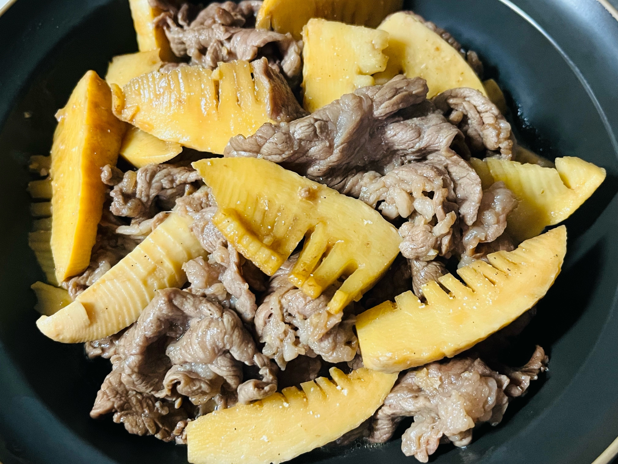 牛肉とタケノコのにんにく醤油炒め