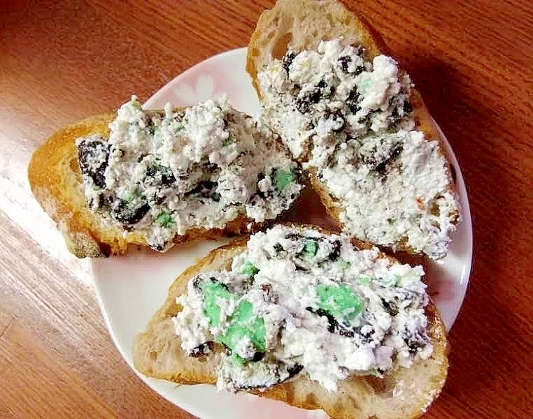 ●簡単♪オレオミント＆カカオニブのチーズディップ●