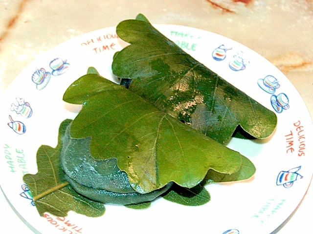 子供の日に!柔らかい柏餅の蓬バージョン♪