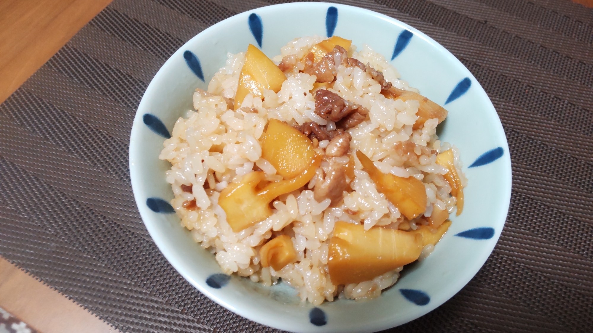 たけのこと豚肉の混ぜご飯