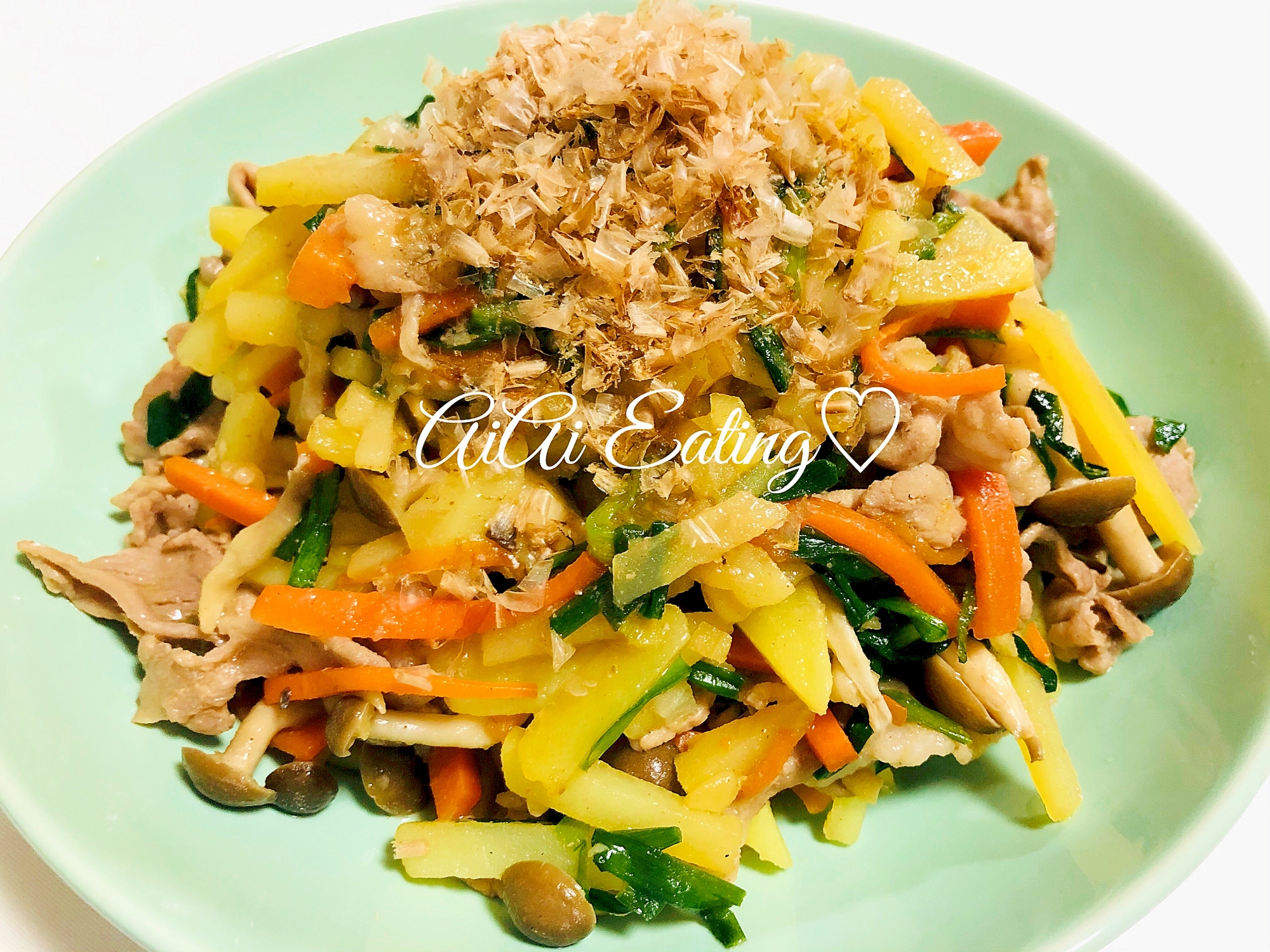 豚こま肉とじゃがいもの 簡単鰹節野菜炒め レシピ 作り方 By あいあい 楽天レシピ 豚こま肉とじゃがいもの 簡単鰹節野菜炒め レシピ 作り方 By あいあい 楽天レシピ