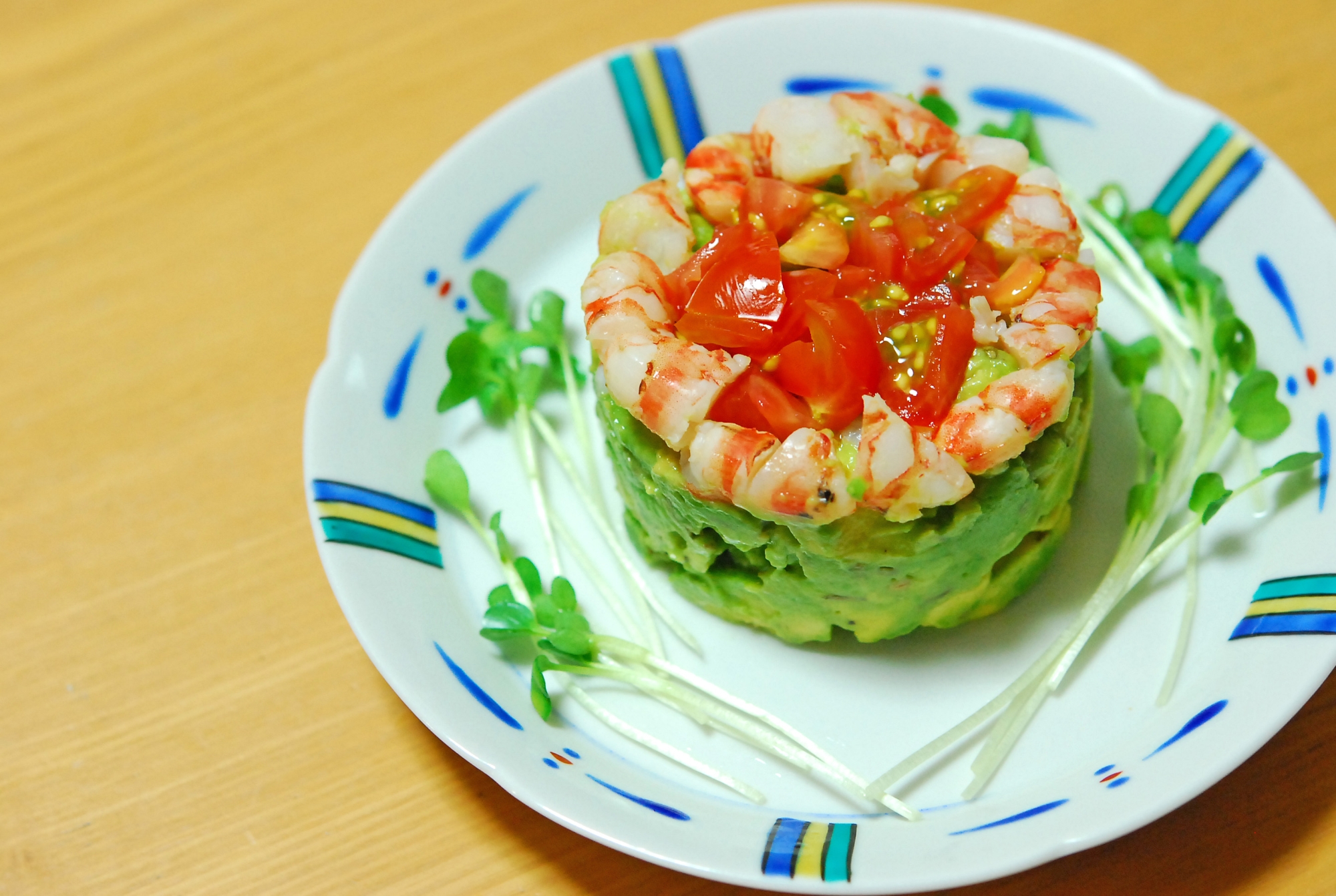 【可愛い♪】アボカドと海老のタルタル