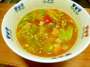 乾燥舞茸とトマトとレタスのエスニックっぽいスープ