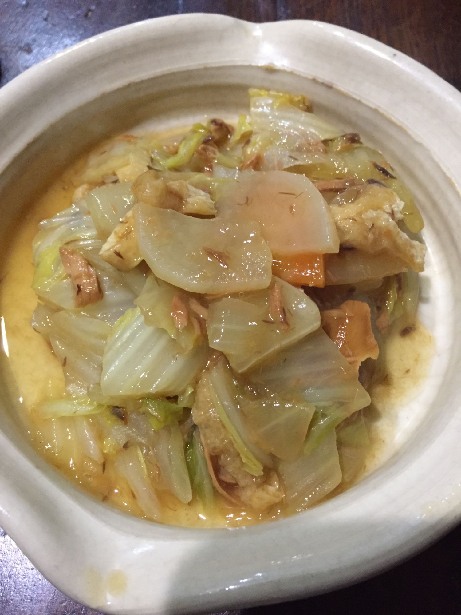 白菜とまぐろフレークの煮物