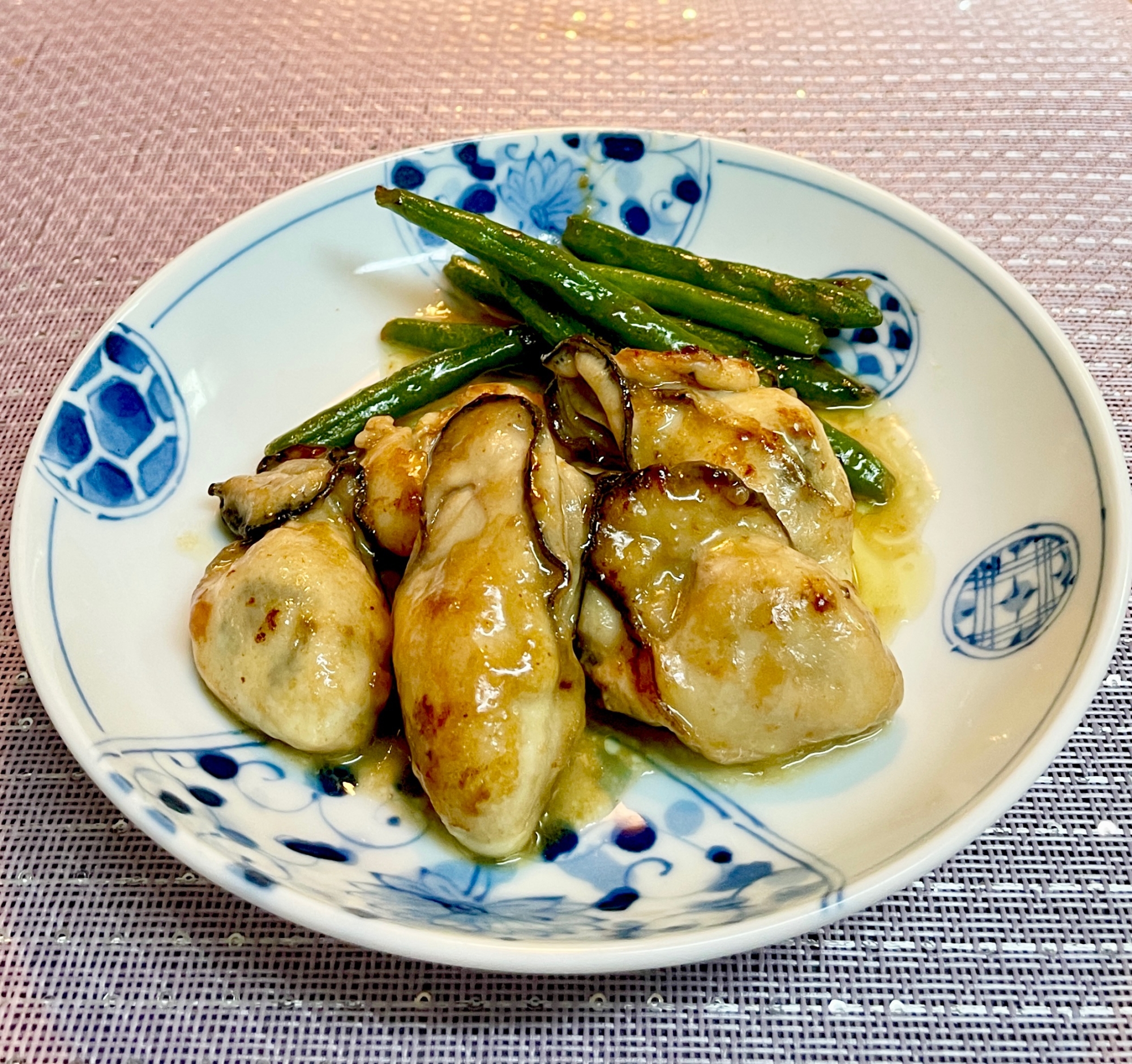 ぷっくり牡蠣が美味しすぎる♡カキのバター醤油ソテー