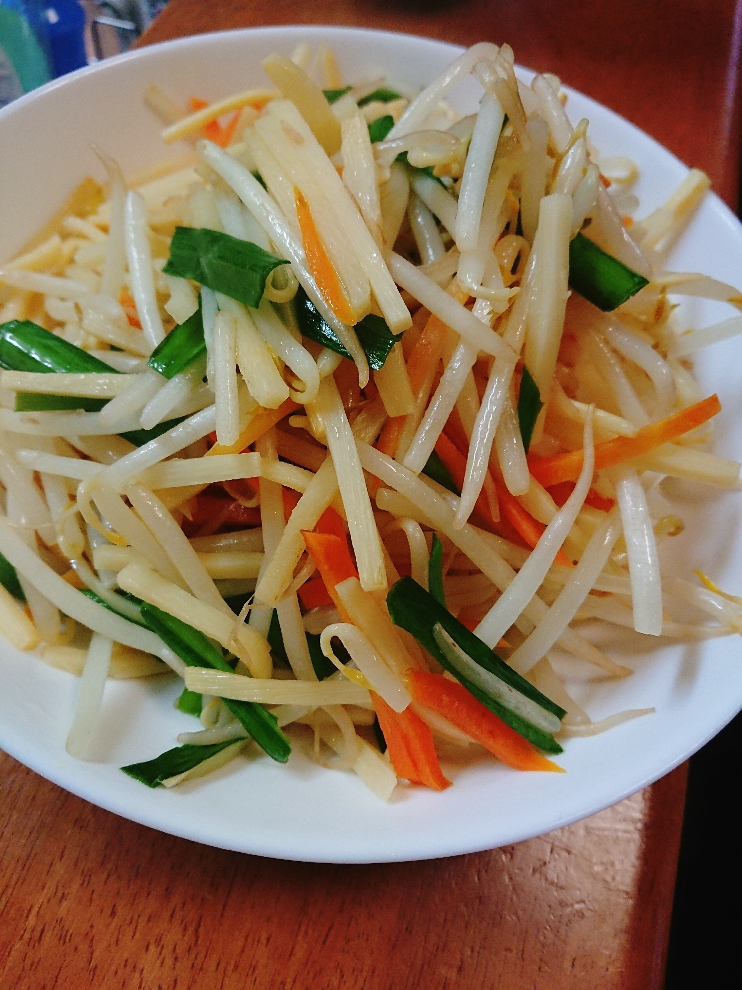 モヤシと竹の子で中華野菜炒め