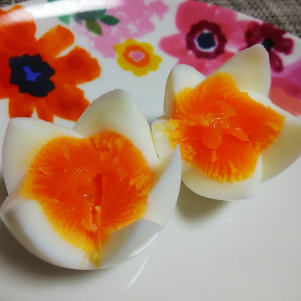 糸と楊枝で簡単 ゆで卵の切り方 レシピ 作り方 By 太郎美恵左衛門 楽天レシピ 糸と楊枝で簡単 ゆで卵の切り方 レシピ 作り方 By 太郎美恵左衛門 楽天レシピ