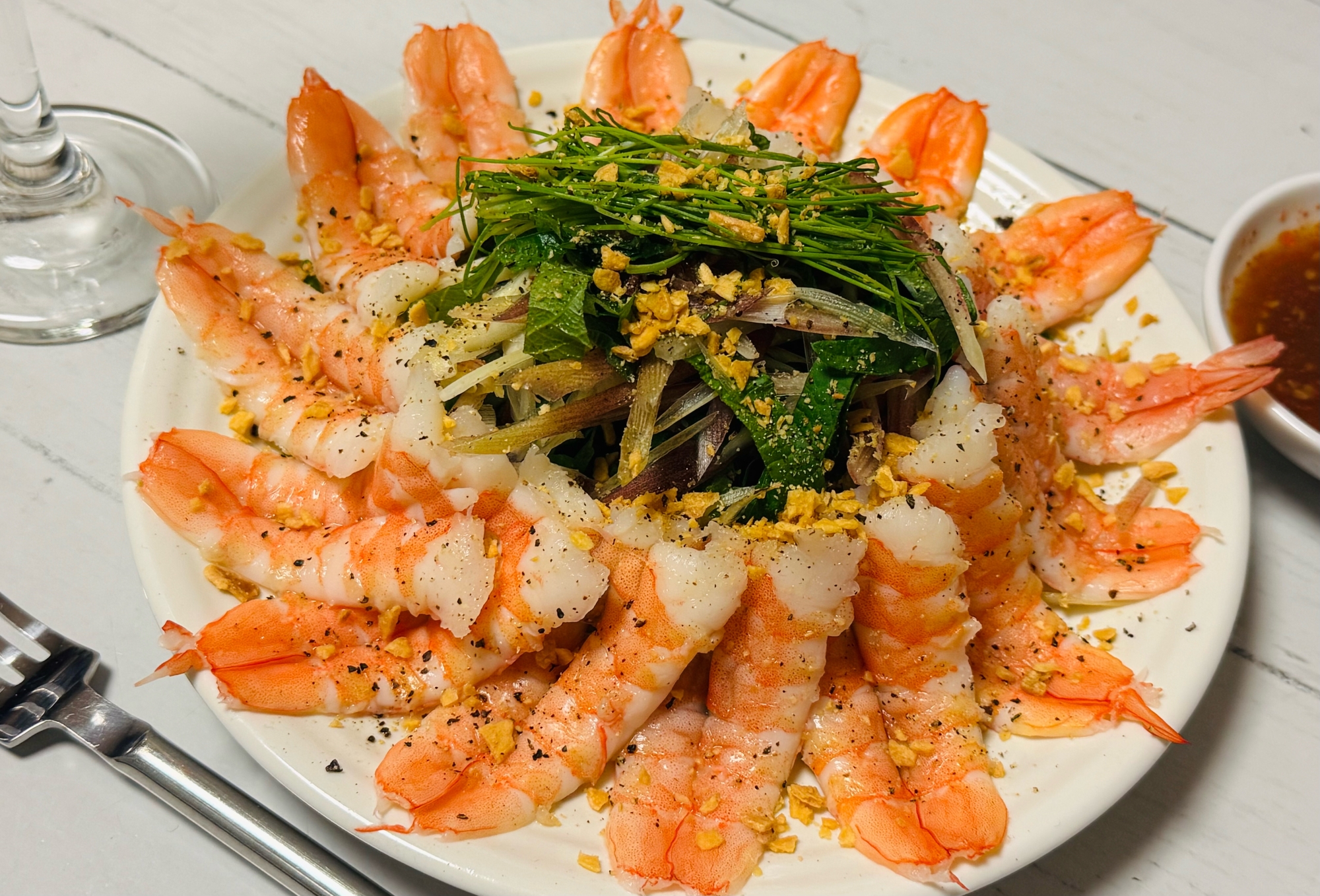 クリスマスの贅沢料理✮エビのカルパッチョ風サラダ