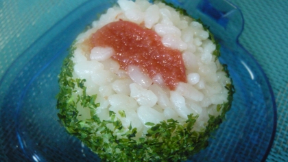 ５分！？お弁当にも❤明太子おにぎり♪（あおさ粉）