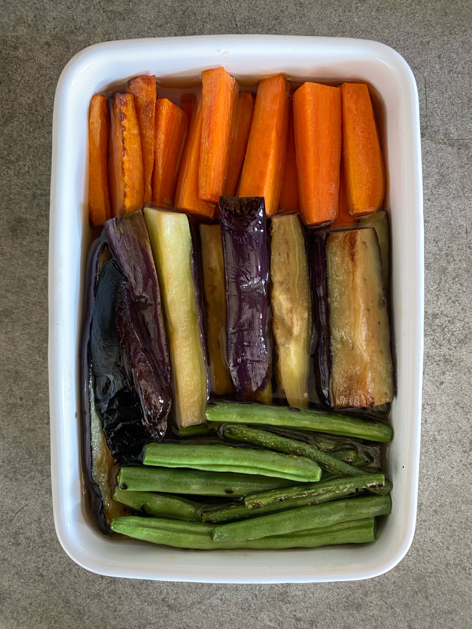 彩り鮮やか!茄子と人参といんげんの焼き浸し