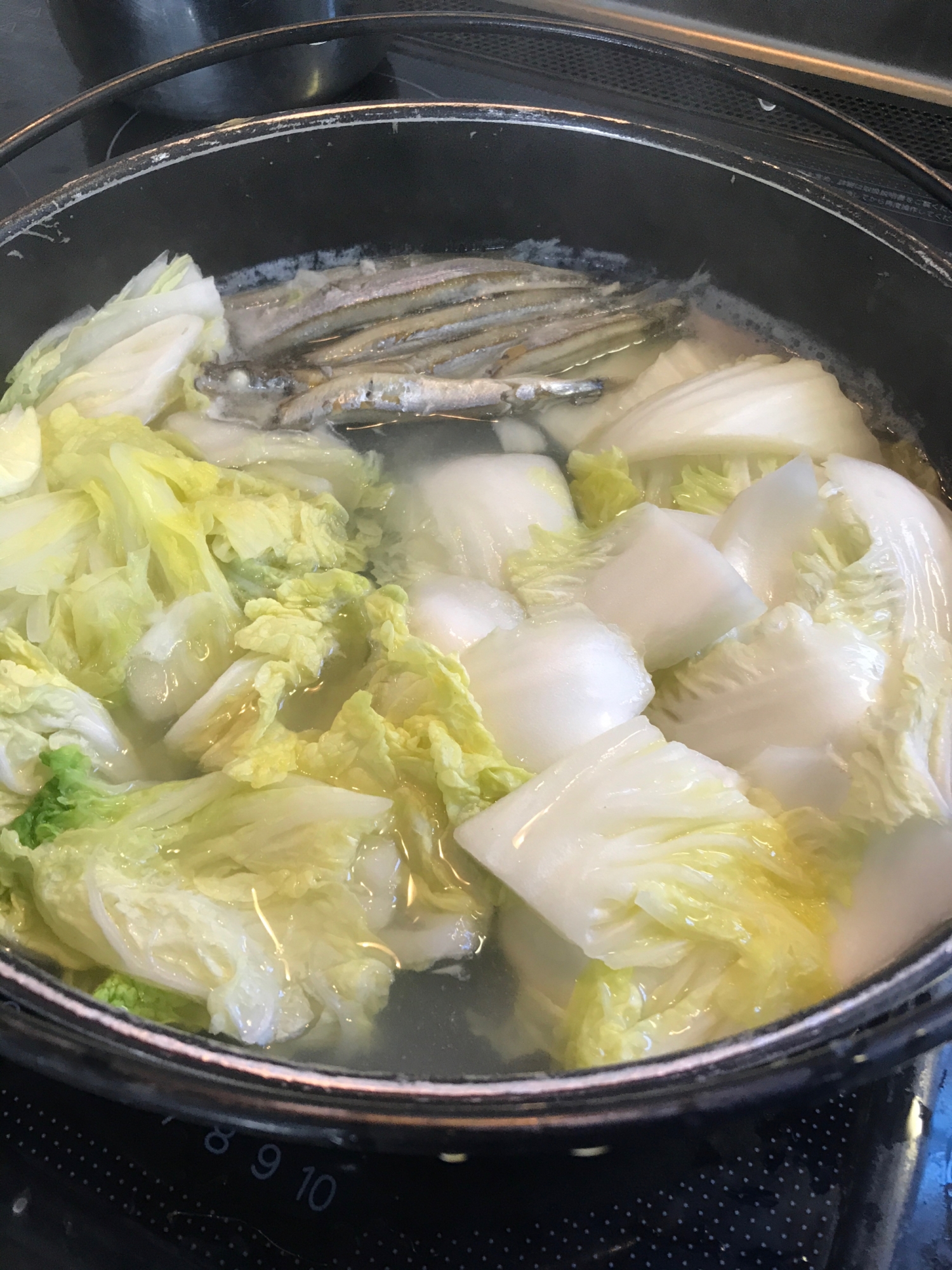 シシャモと白菜のシンプル鍋