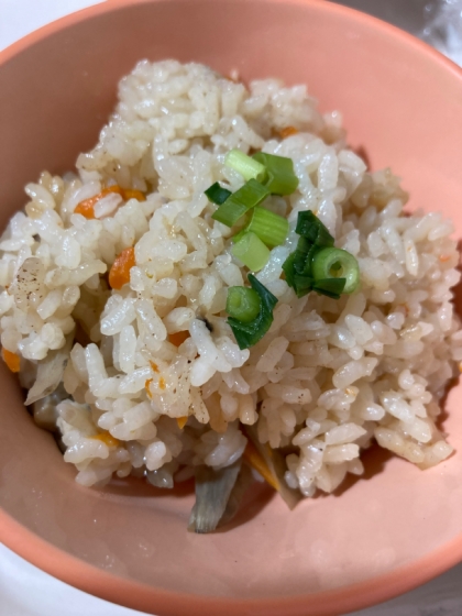 鶏とごぼうの炊き込みご飯