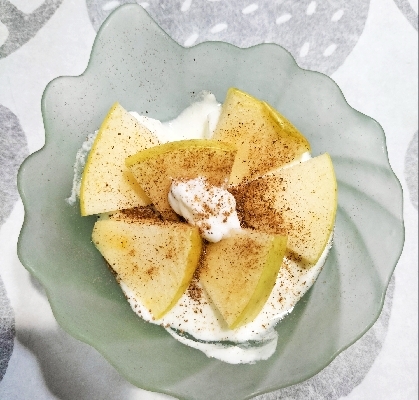 りんごチーズ♪ヨーグルト˖✧˖°