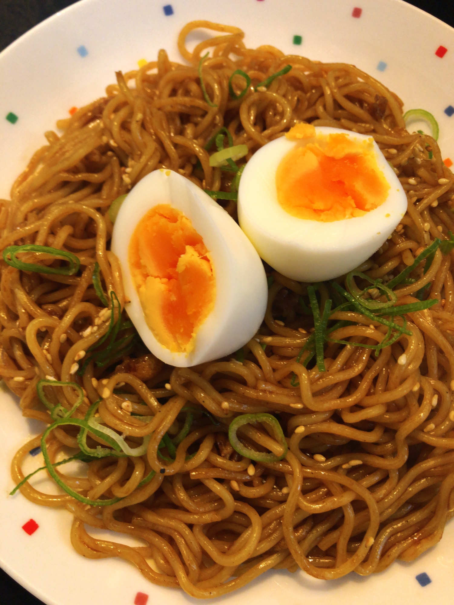 茹で卵とネギごま焼きそば