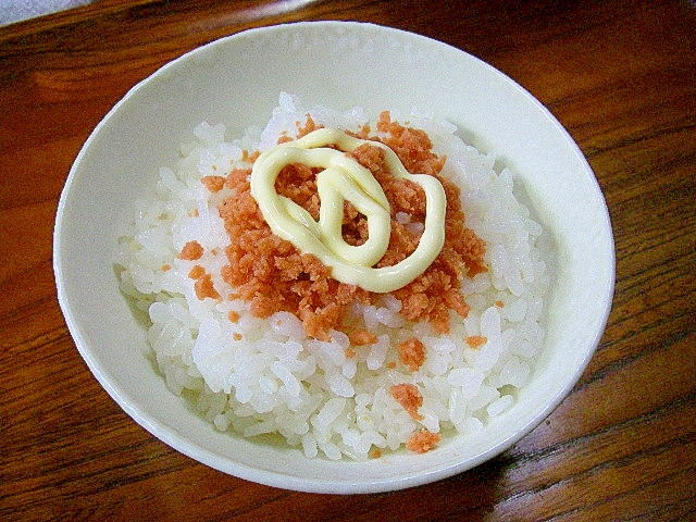 本つゆが肝！簡単！美味しい！鮭マヨネーズ醤油御飯！