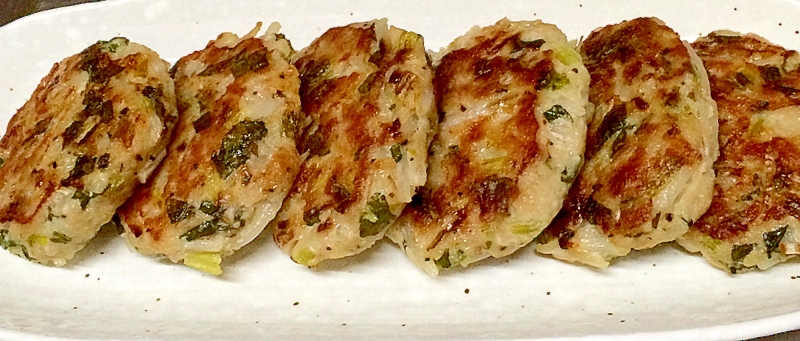 もやしとほうれん草のハンバーグ