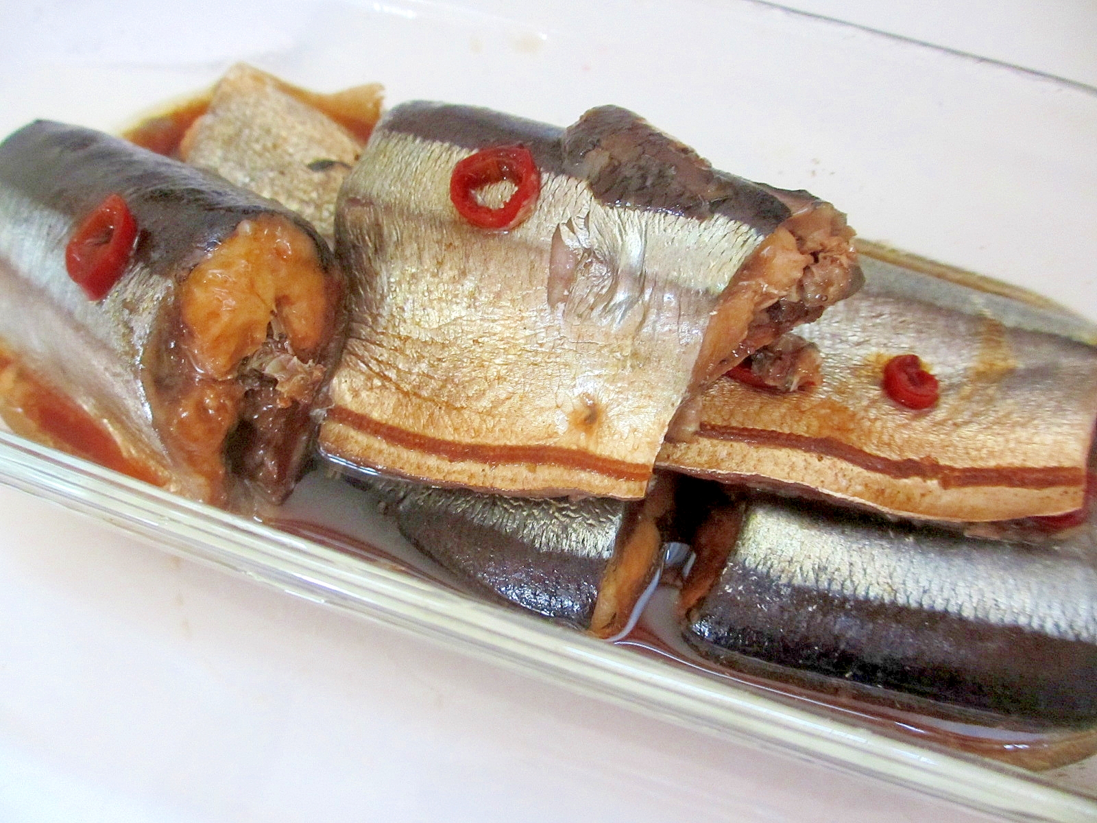 秋刀魚のピリ辛黒酢煮