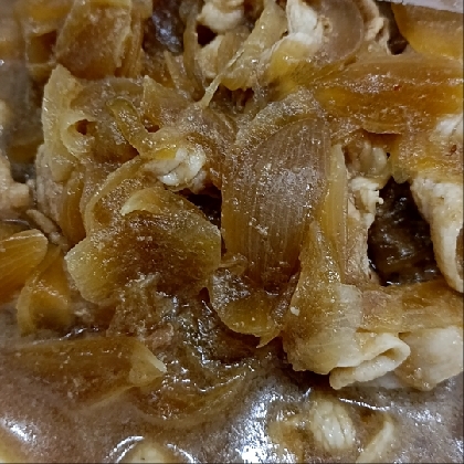 出汁醤油と生姜チューブで簡単！豚の生姜焼き風に♪