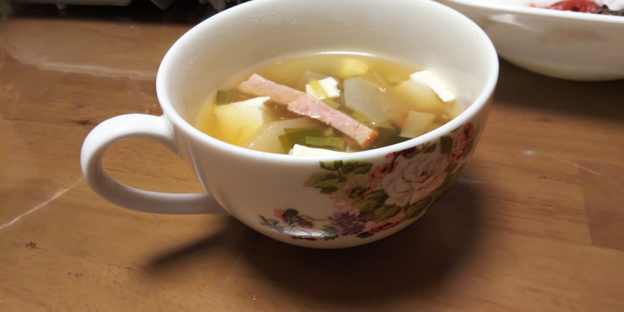 焼き豚と豆腐と大根のコンソメスープ