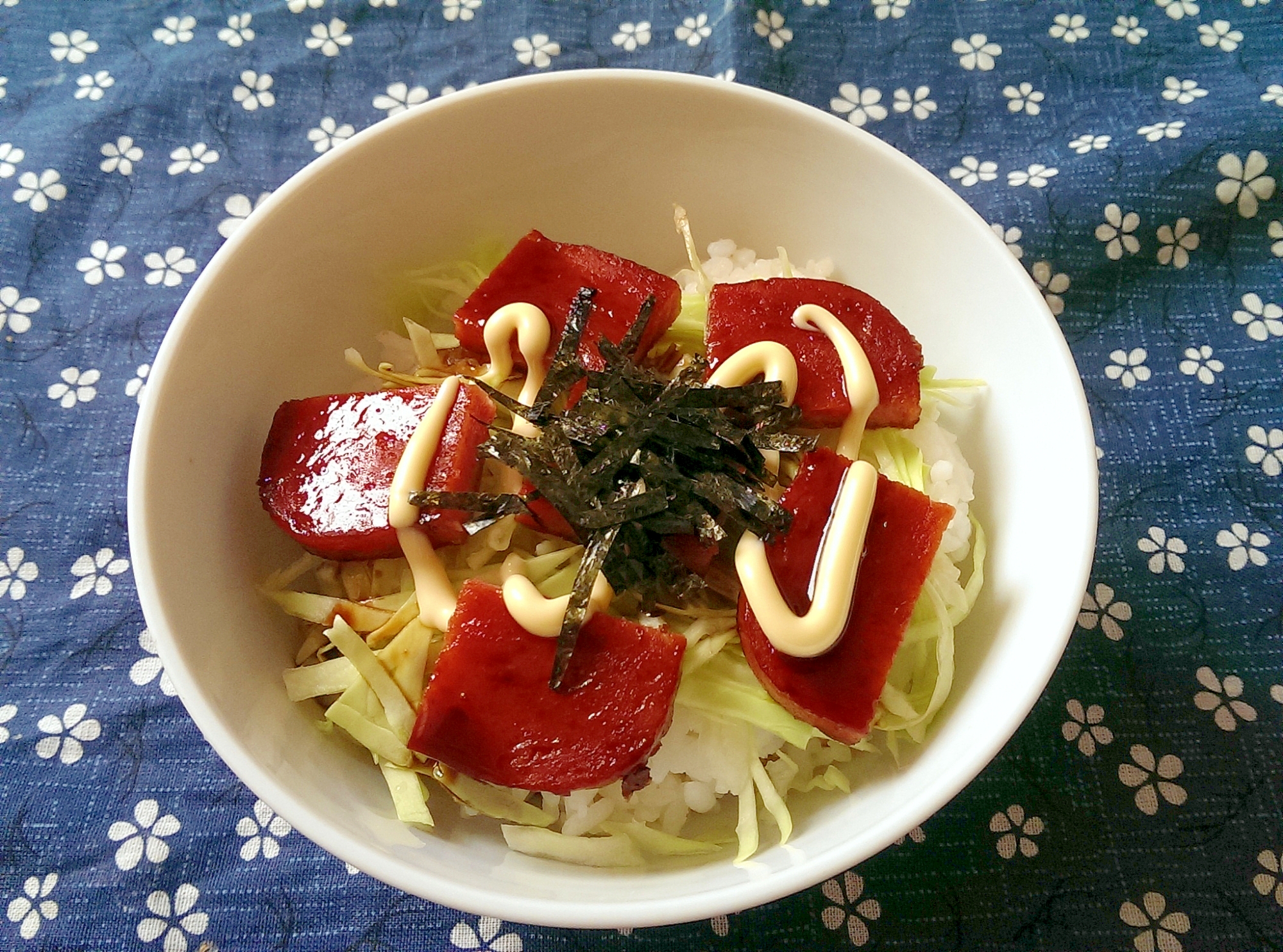 照り焼きスパムとキャベツの小丼 レシピ 作り方 By けいちゃん088 楽天レシピ