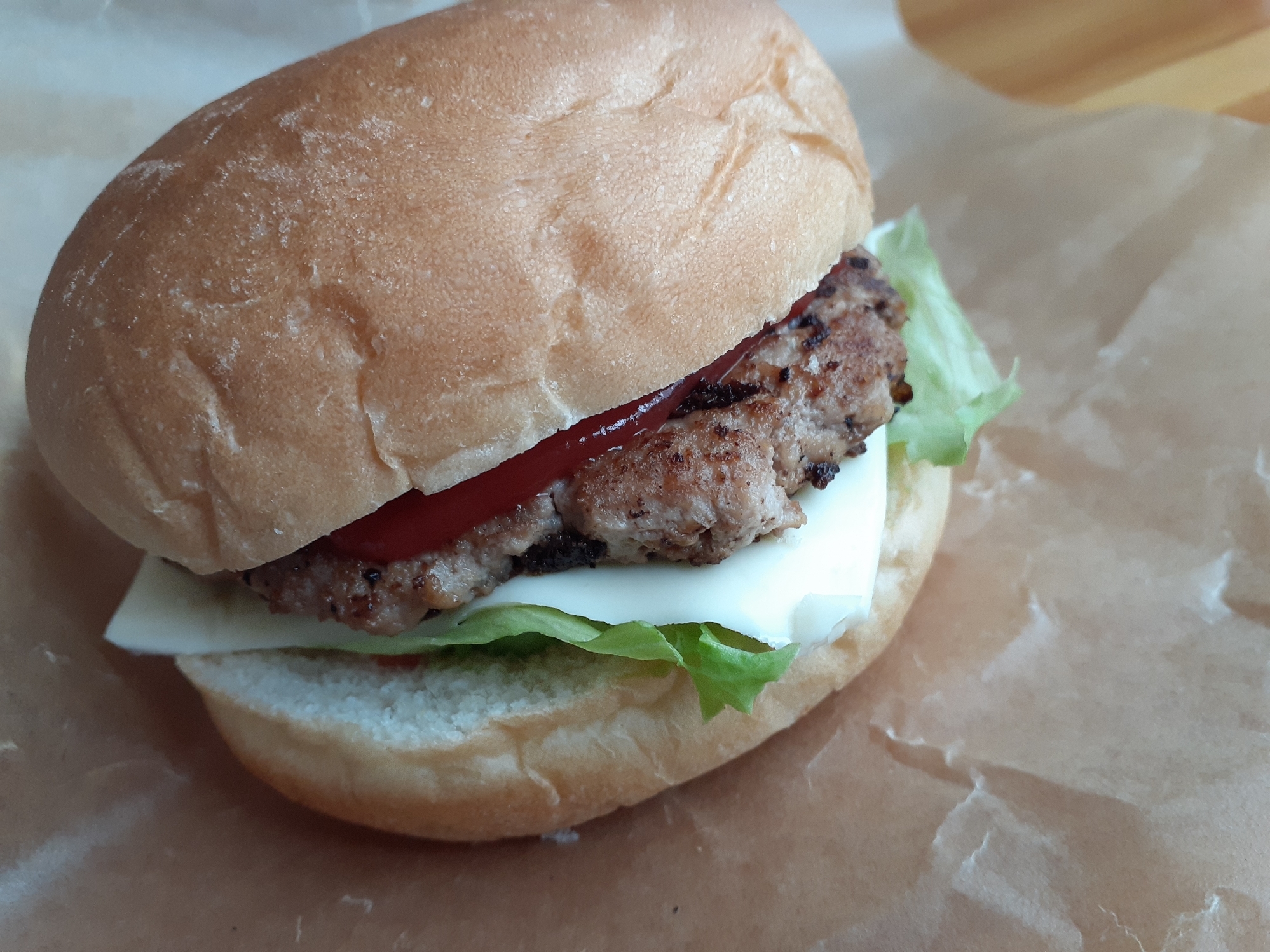 スライスチーズ入り！豆腐ハンバーガー！(北海道産)