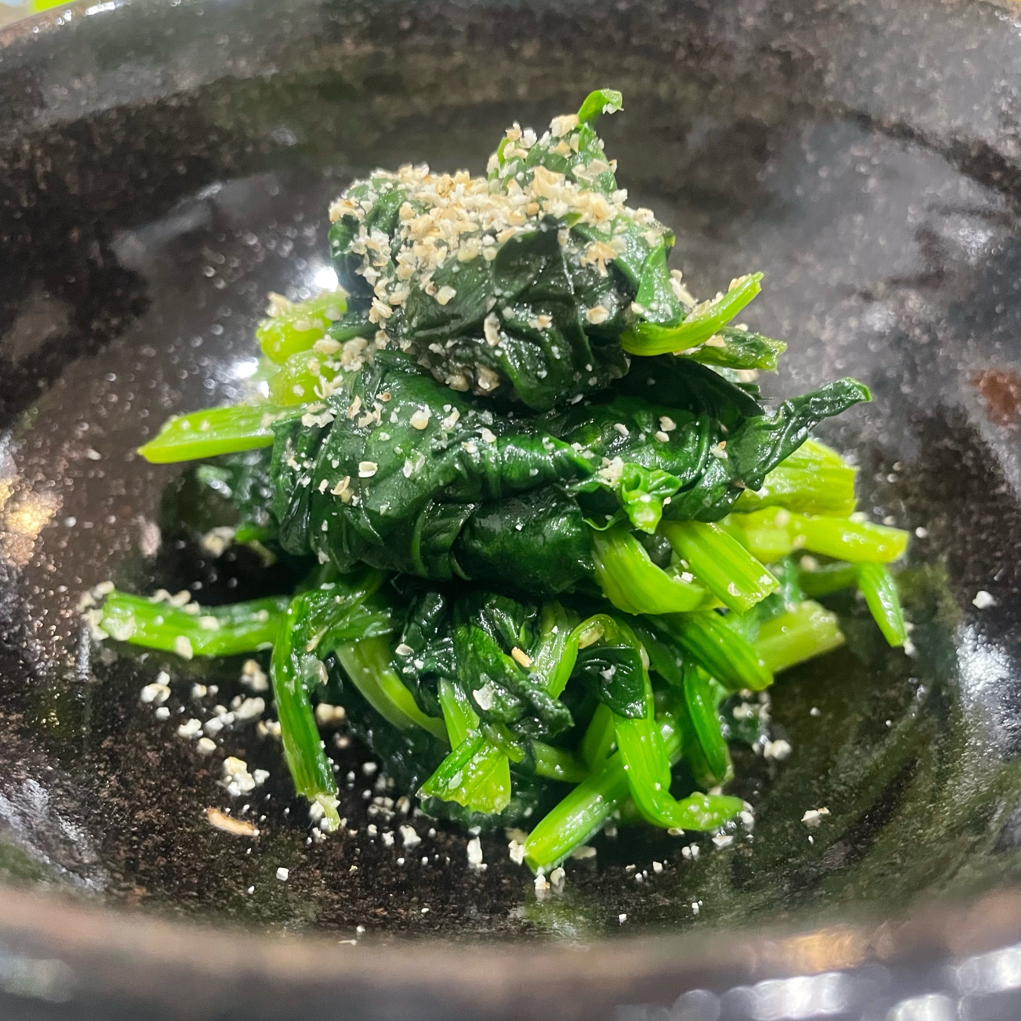 ほうれん草の胡麻和え(醤油)