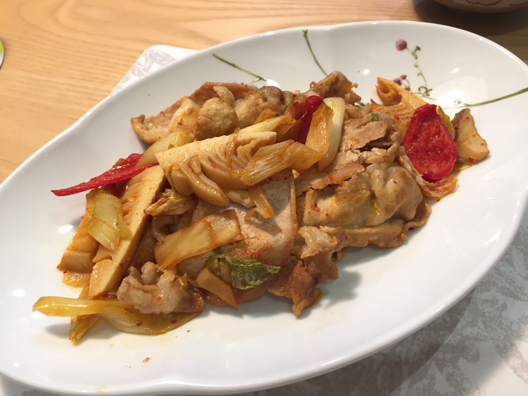豚肉とタケノコのキムチ炒め